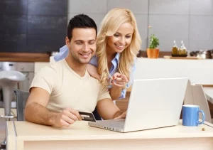 Financial Services ecommerce website review