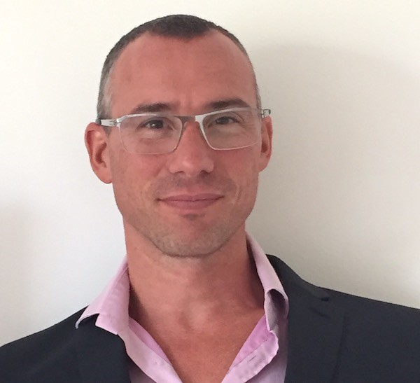Andrew Reeves Headshot