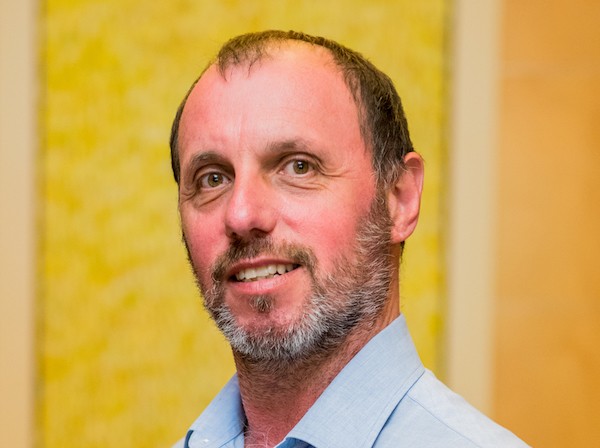 Simon Canning Commentator