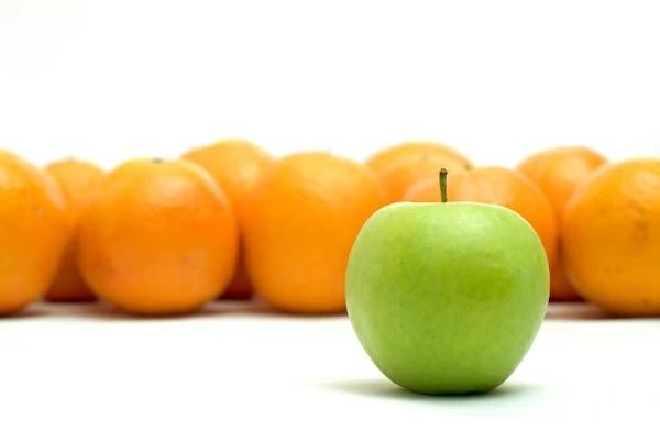 Comparing_Apples_With_Oranges